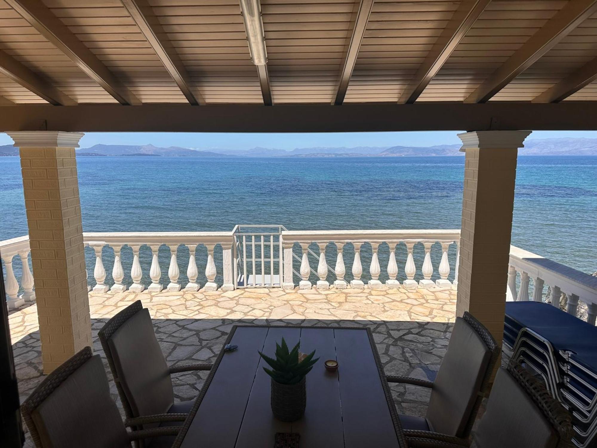 Blue Horizon Villa Mpoukaris Luaran gambar